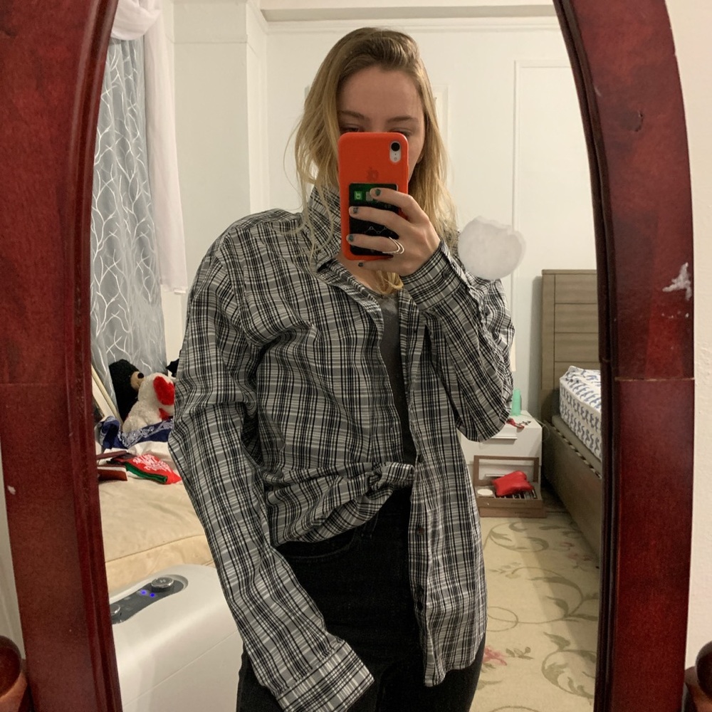 CALVIN KLEIN BLACK AND WHITE PLAIN DUTTON DOWN
